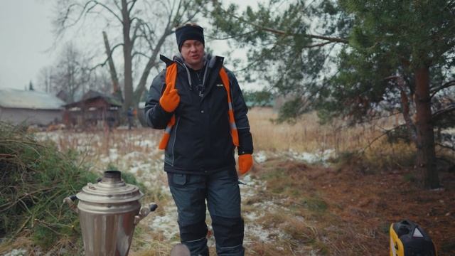 Разбор дерева аккумуляторной цепной пилой Greenworks GD82CS51 (арт. 2008307)