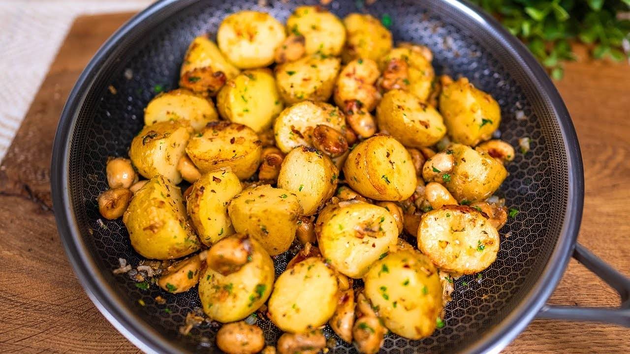 КАК ЖЕ ЭТО ВКУСНО! Жареная Картошка с Грибами. Как пожарить картошку чтобы просили еще.