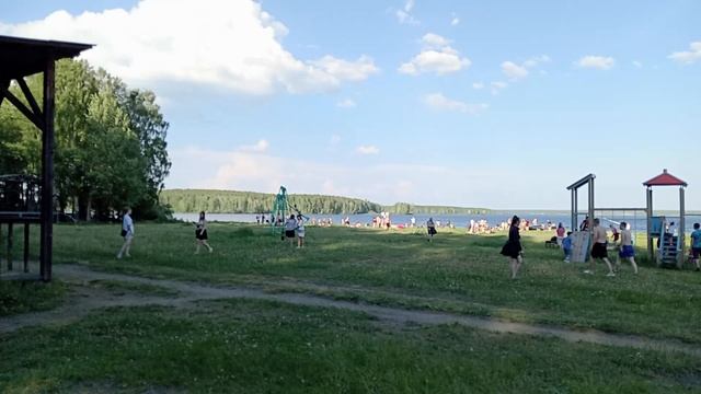 Прогулка на пляже.