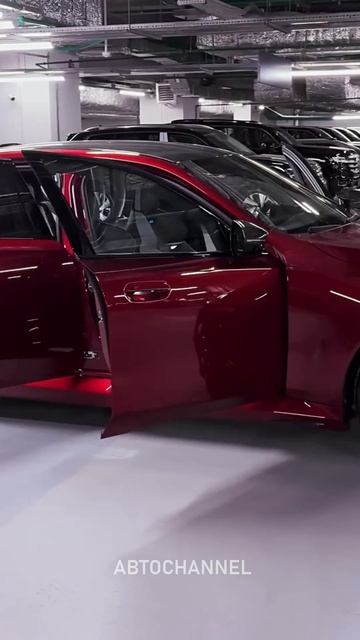 BMW M5 2025 — спорткар на каждый день? Ссылка на полное видео в описании!