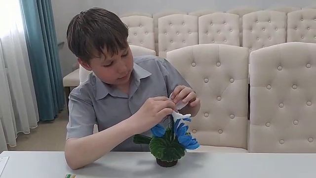 Стрекоза из синельной проволоки.31.05.2025