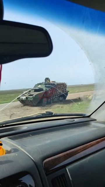 Теряют технику по первой возможности, а вдруг повезет выведут с фронта, но нет, их потом в пехоту