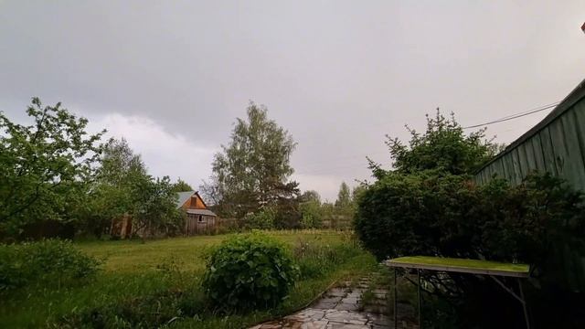 Первая гроза 31 мая 2025 года