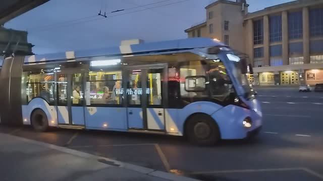 Вечерний город