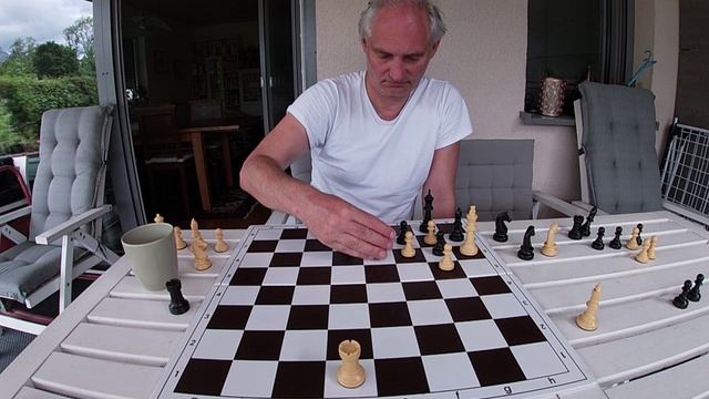 Presentation of chess studies
