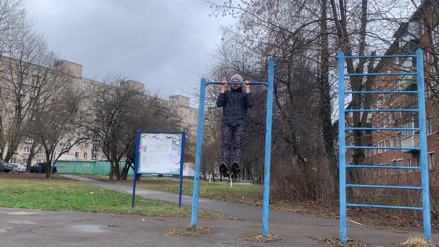 Кросс-тренинг для бегунов на длинные дистанции || Подтягивания на высокой перекладине :)