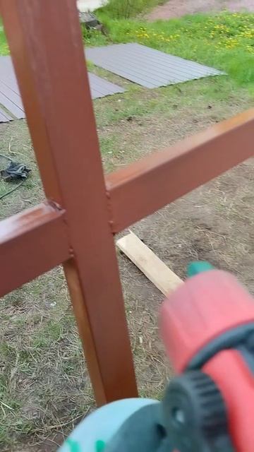 Откатные ворота своими руками. Покраска