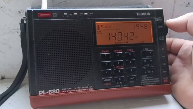 TECSUN PL-680 скан 20 метров 14 МГц, на удивление очень много словил на даче в дали от помех города