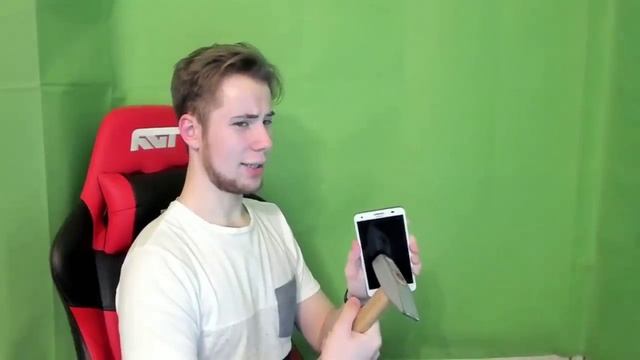 TicTac ЭТО ЖЕСТЬ! Я СЛОМАЛ ТЕЛЕФОН ПРЯМО НА СТРИМЕ Standoff 2!!!