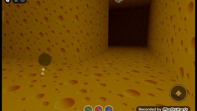 убегаем из игры в cheese только это первая часть
