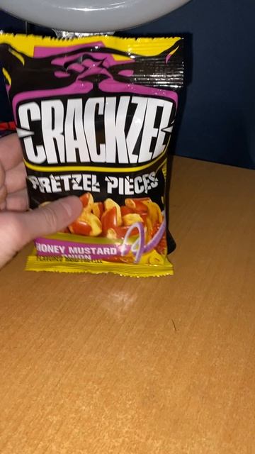 ТУРЕЦКИЕ КРЕНДЕЛИ / МЕДОВО-ГОРЧИЧНО-ЛУКОВАЯ ПРИПРАВА / CRACKZEL PRETZEL PIECES HONEY MUSTARD ONION