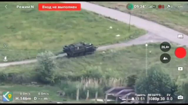 Российские разведчики угнали канадского "Super Bisonа" прямо из-под носа у украинского бойца !!!