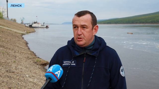 Экологи АЛРОСА впервые выпустили в Лену личинки нельмы
