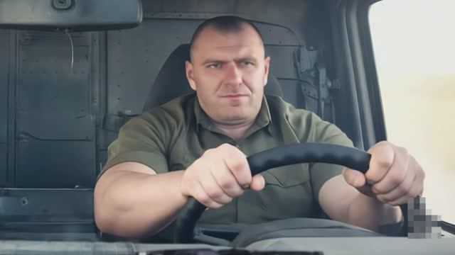Зеленский доволен нападением на военные аэродромы в России
