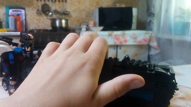2 часть фургон из лего.mp4