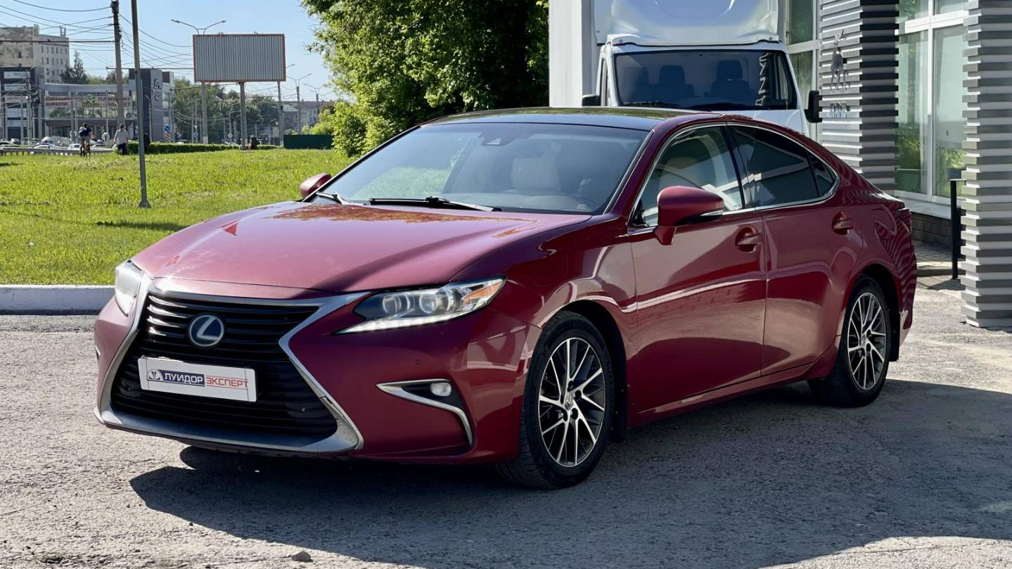 Lexus ES 250 2.5 AT (184 л.с.) 2016