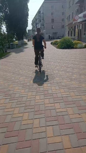☺