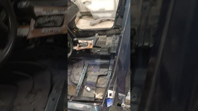 Реставрация мерседес w210 часть 2