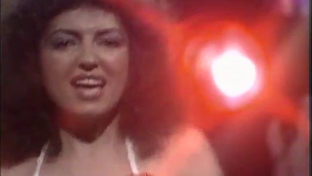 Gilla - Bend Me Shape Me