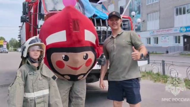 У правил безопасности каникул не бывает!