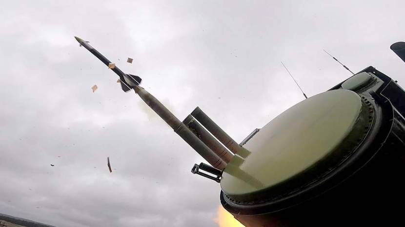 В Курске несколько домов загорелись после атаки украинских дронов