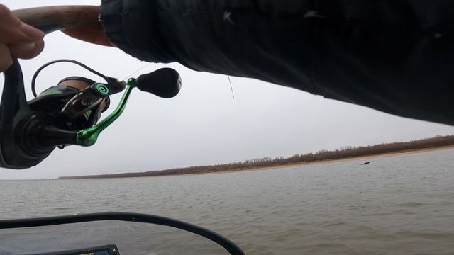 Эффектно поймал щуку. Рыбалка