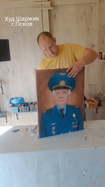 портрет рисую.mp4