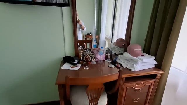 Гурзуф Санаторий Пушкино. Чем кормят на завтрак_и Обед _Пользуюсь Крымской косметикой 👍 (1)