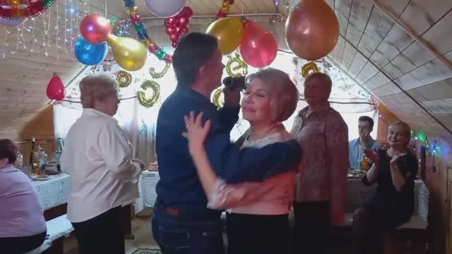 "Танька-красавица" из Валищево (Подольск) и Ведущий-баянист - Николай Гранков (89605736193)