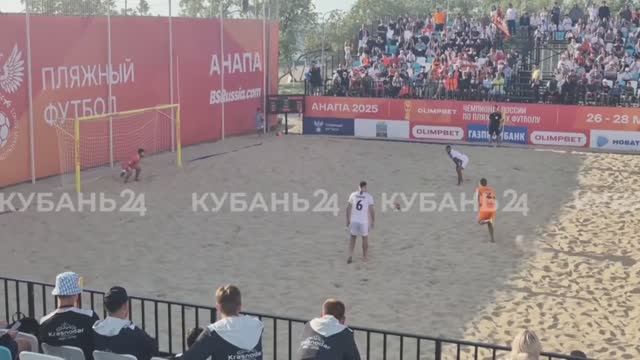 «Краснодар-ЮМР» впервые возглавил чемпионат России по пляжному футболу