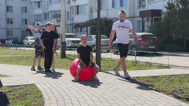 В Балаково прошли «Веселые старты» в преддверии Дня защиты детей
