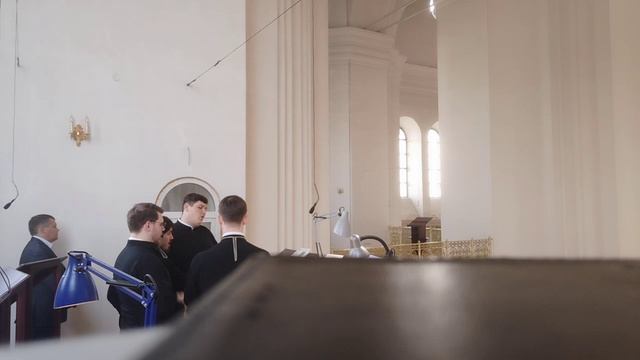 05. Господи спаси, Трисвятое