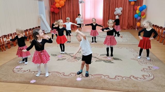 Открытое занятие в кружках «Веселинка» и «Театральный сундучок» на «Черкизовской, 32»