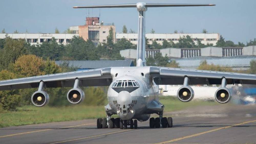 Первый полёт советского летающего танкера Ил-78М.