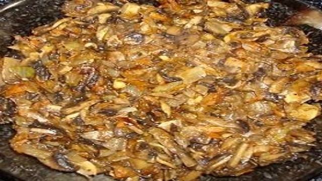 Карп, фаршированный в духовке