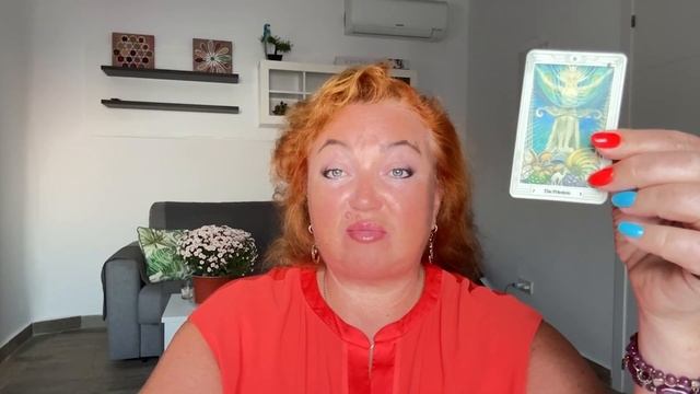 ГАДАЕМ НА КАРТАХ ТАРО. ЧТО НАС ЖДЁТ С 2 по 9 ДЕКАБРЯ #таро #раскладнанеделю #магия