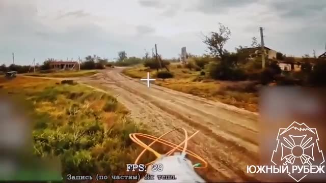 Операторы БПЛА группировки "Юг" уничтожили беспилотную тележку ВСУ в районе Часова Яра.