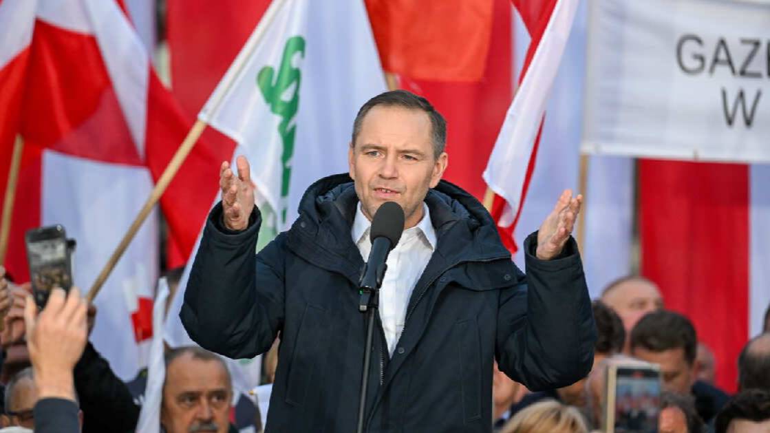 TVP: оппозиционер Кароль Навроцкий победил на выборах президента Польши