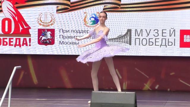 2025_06_01 Поклонная гора - Анна Колбеева вариация Медоры из балета Корсар