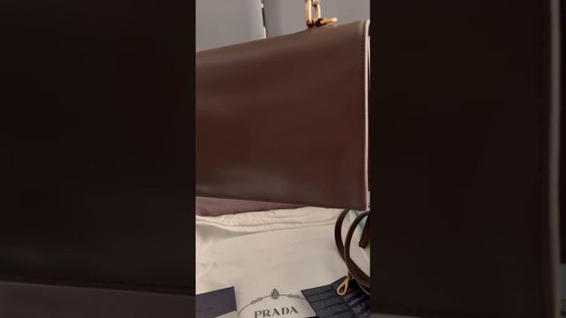 Сумка Prada оригинал