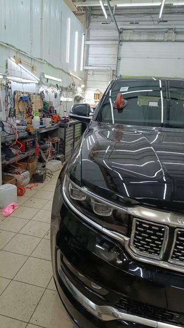 Grand wagoneer