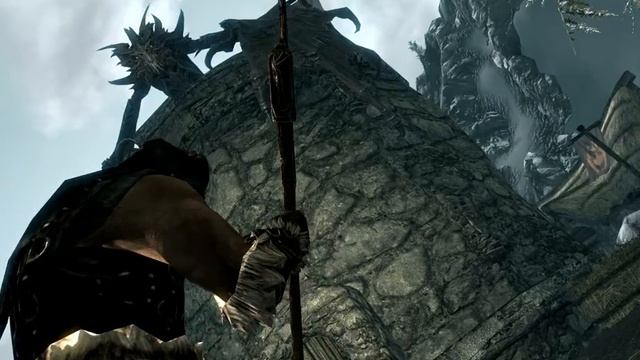 Skyrim #1-(1 опастность спасает от другой)