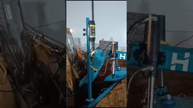 Грейдер на мини погрузчик с лазерным нивелиром