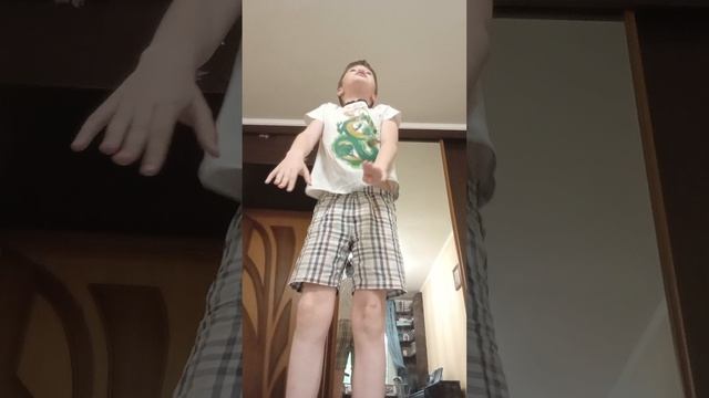 присел 50 раз (я чуть не здох:)