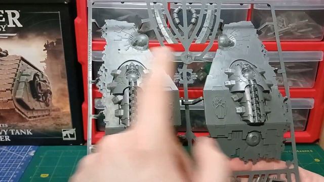 Warhammer 40k Necrons Tessaract Vault  Розпаковка