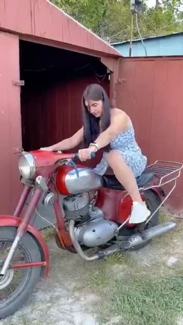 JUICY Jawa 250 559 1965 By Sheff Moto
