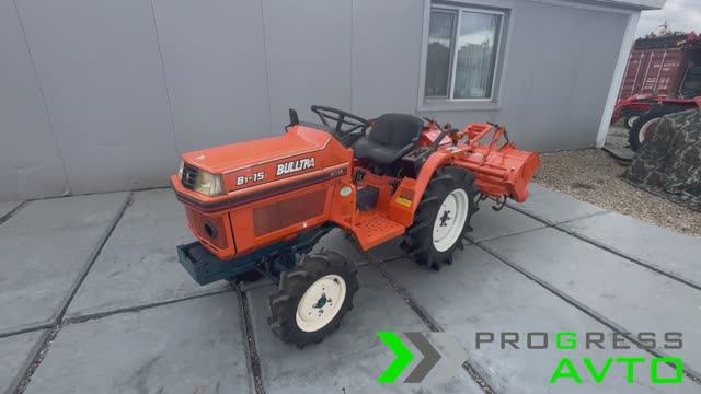Компактный универсальный японский минитрактор Kubota B1-15 в г. Екатеринбург