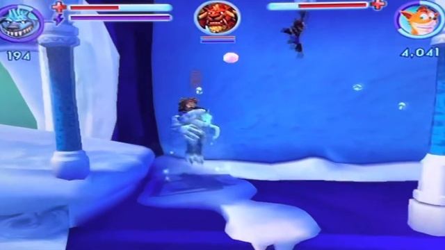 Crash Играем в Крэша