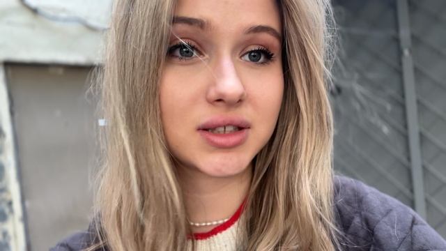 Полина Шенаева_20 лет