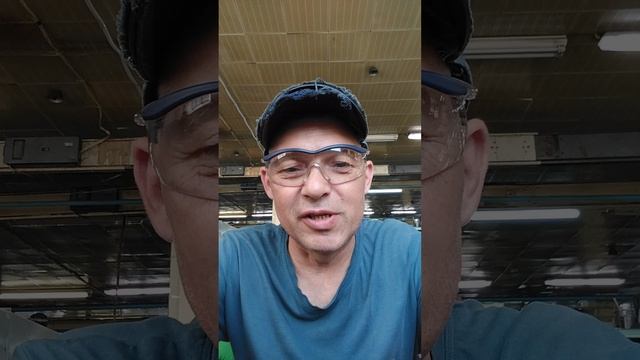 Долго объяснять всё равно ты проститутка